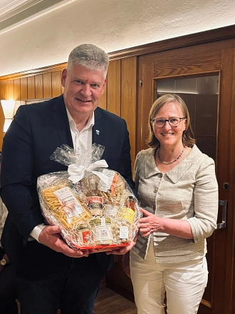 Dank der Bürgermeisterin Dr. Sabine Michalek für Empfang in Wieselburg, ©Stadt Einbeck